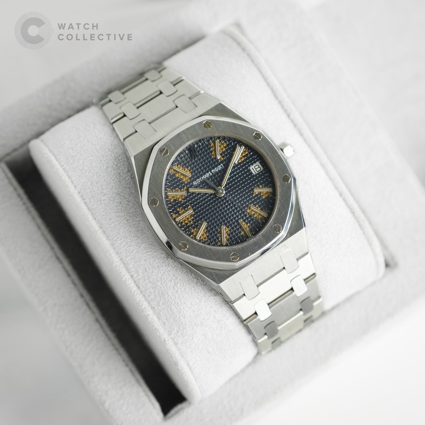 Audemars Piguet Royal Oak Grey Dial Steel 35.5mm Quartz 56023st