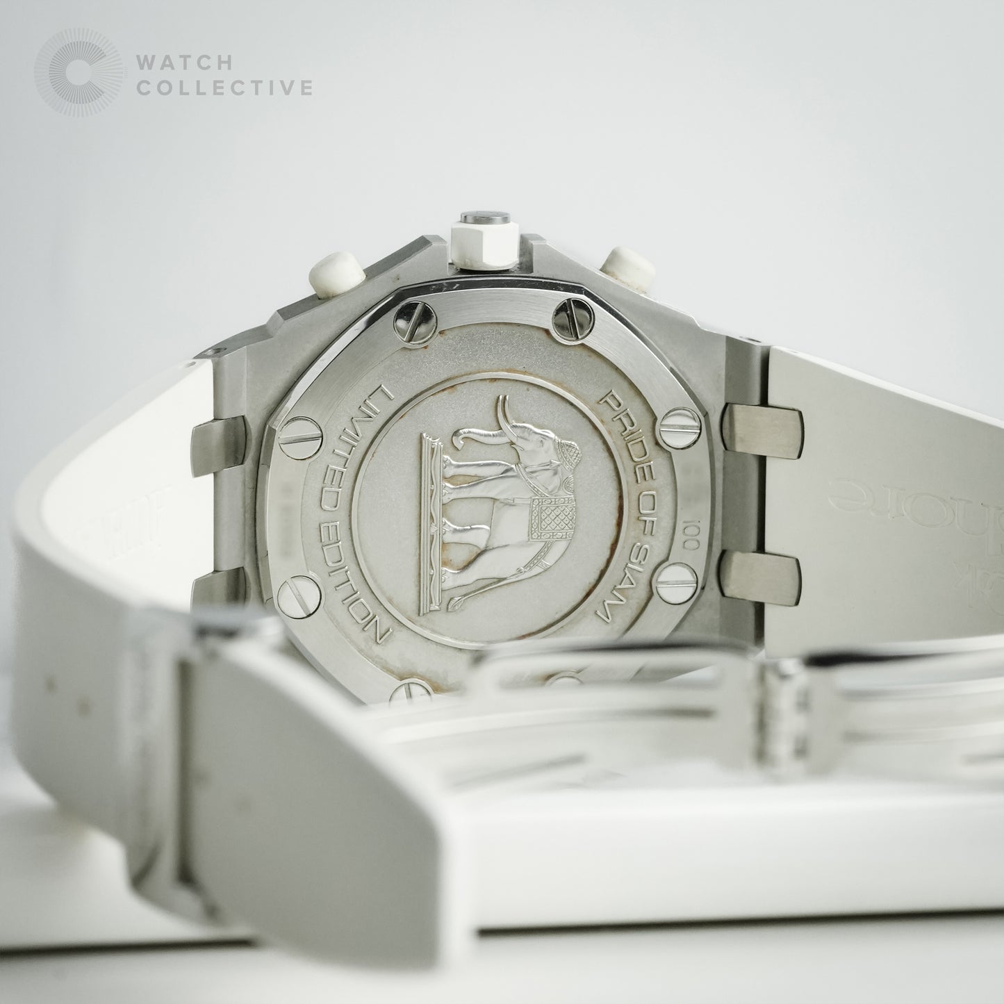 Audemars Piguet Royal Oak Offshore White Ceramic "Pride of Siam" 26172SO | Limited Edition of 100pc