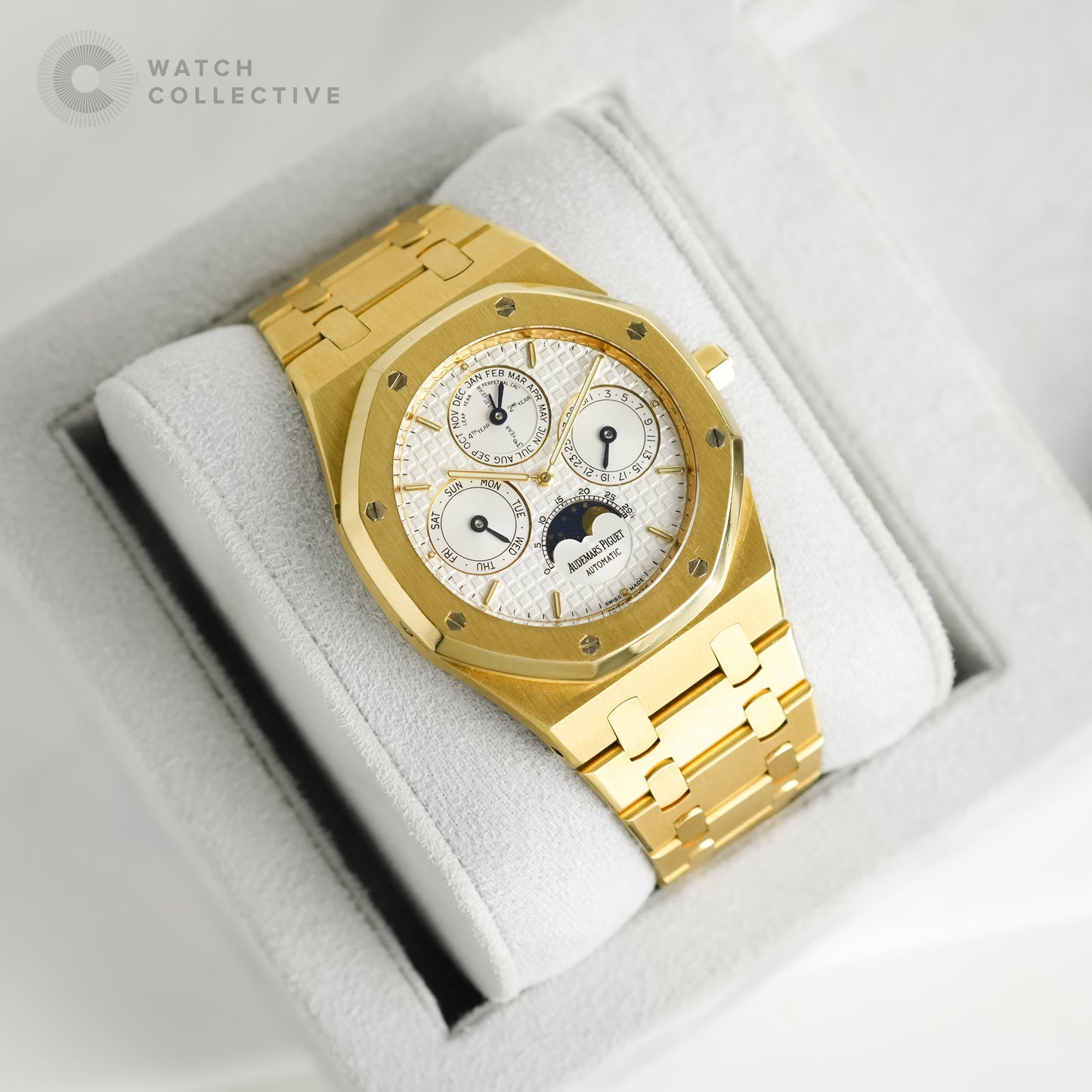 Audemars Piguet Royal Oak Perpetual Calendar 18K Yellow Gold 39mm Automatic