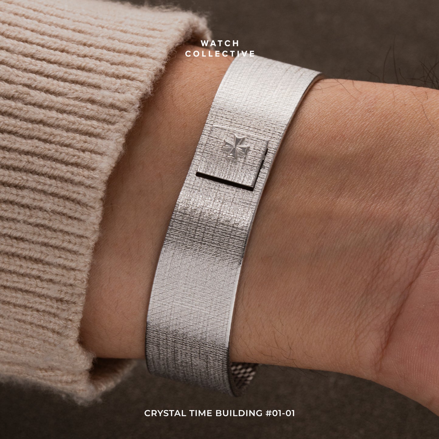 Vacheron Constantin Diamond-paved Ellipse 18K White Gold Ultra Thin 32mm automatic 2045Q