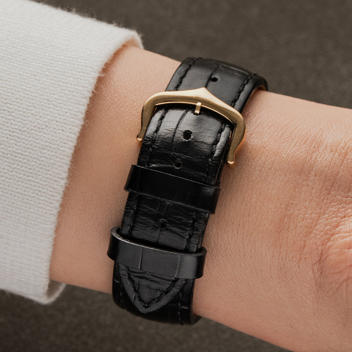 Cartier Ceinture 18k Yellow gold 27mm manual winding 78099