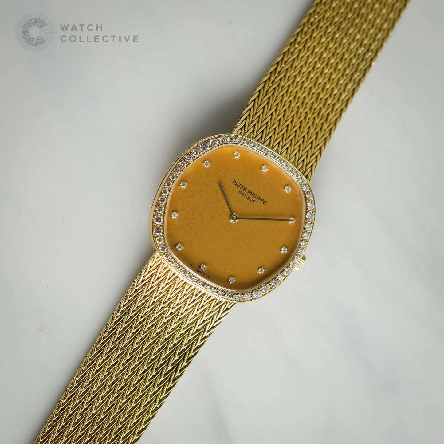 Patek Philippe Vintage Integrated Bracelet Yellow Gold Watch, Factory Diamonds