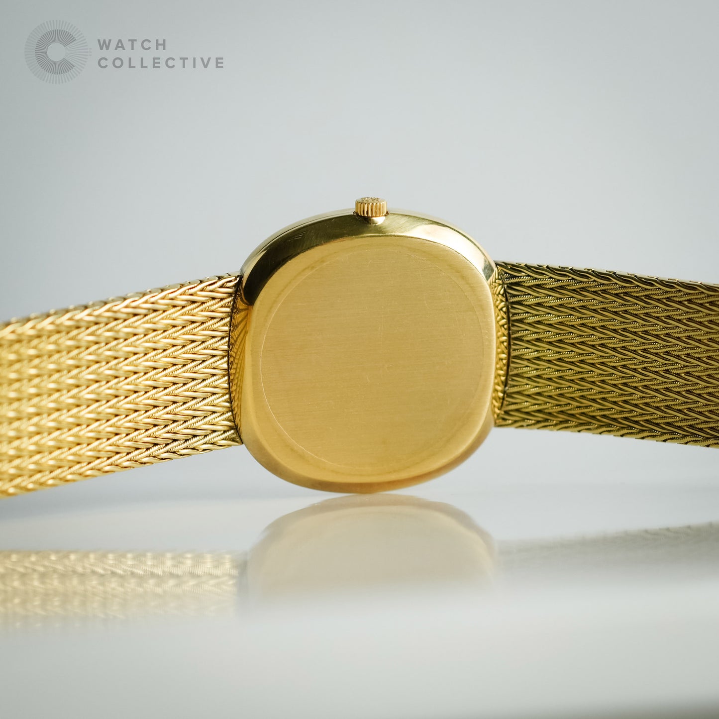 Patek Philippe Vintage Integrated Bracelet Yellow Gold Watch, Factory Diamonds