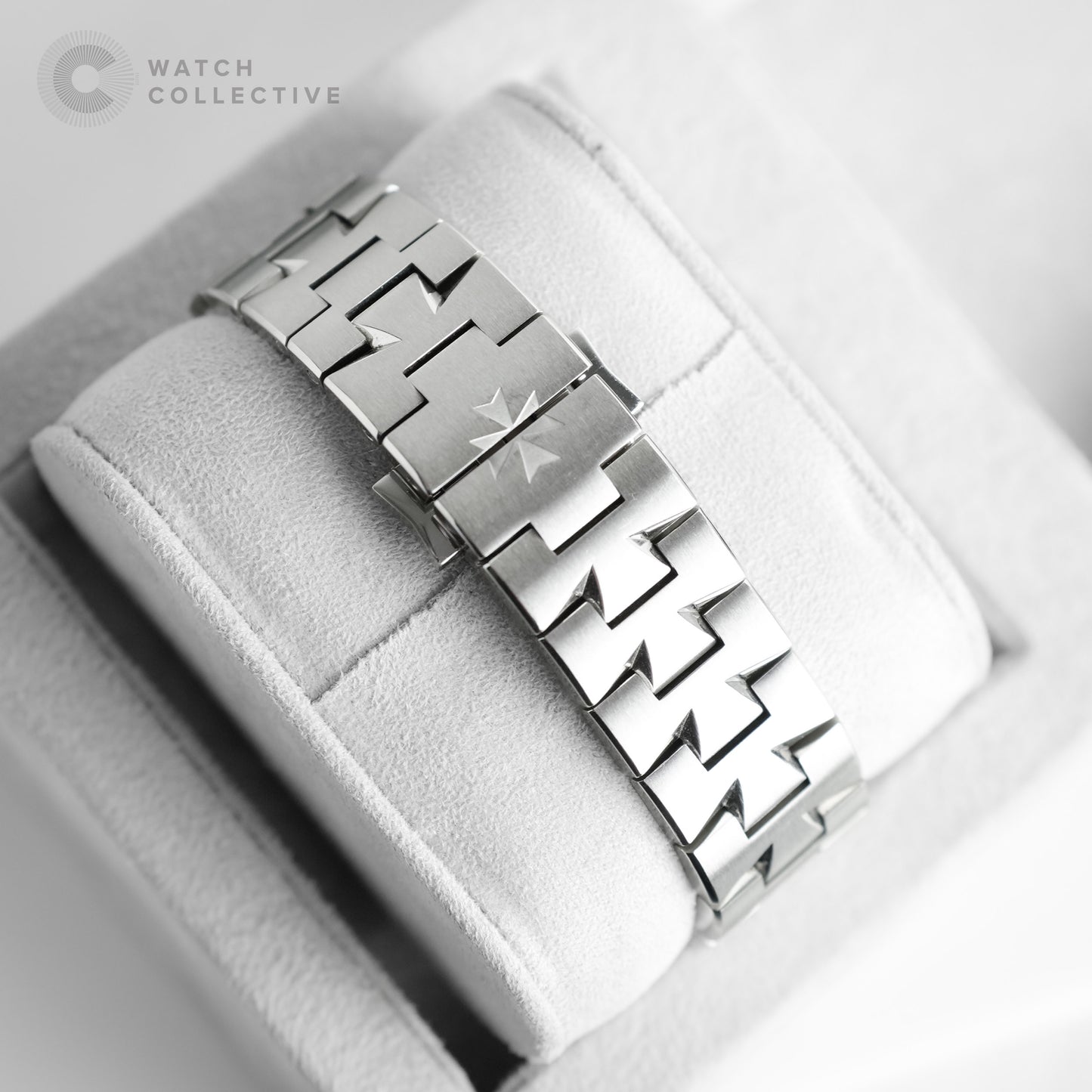 Vacheron Constantin Overseas stainless steel 42mm automatic 47040