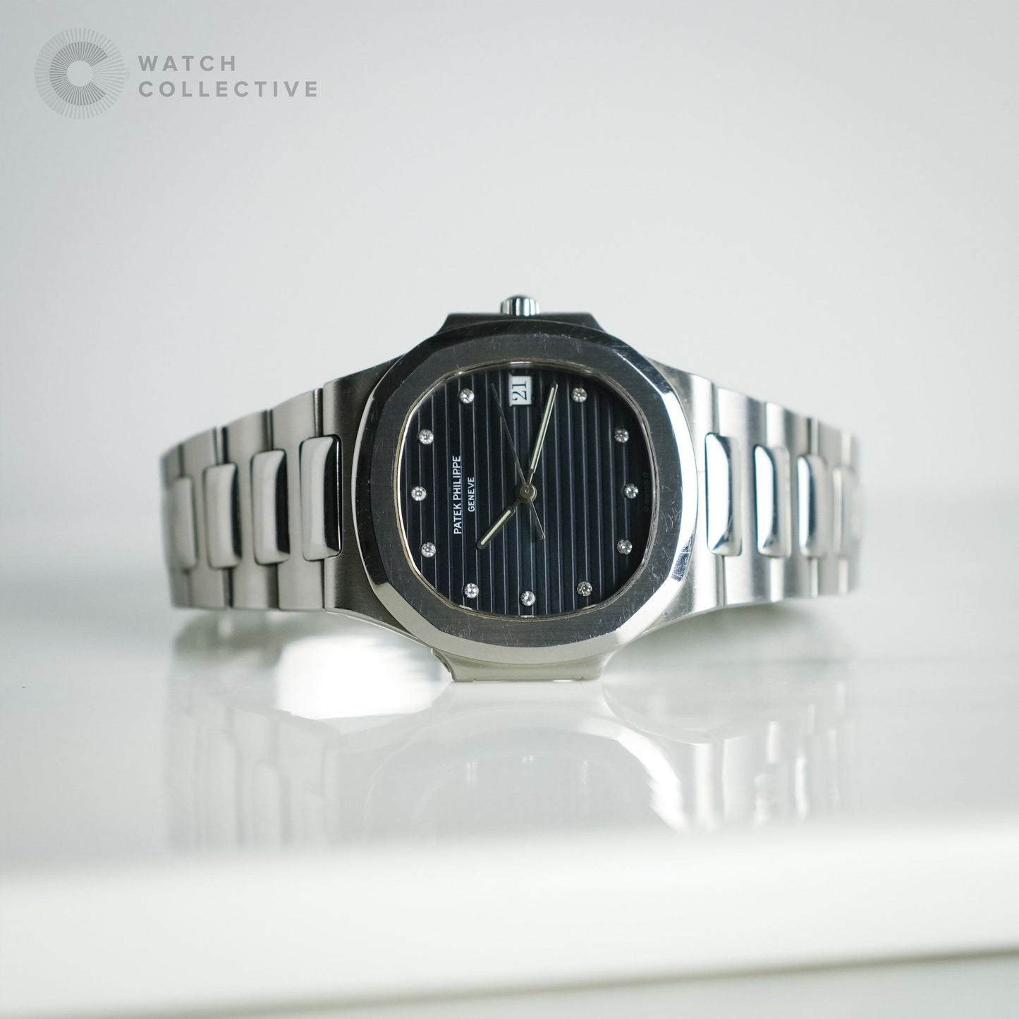 MINT UNPOLISHED Patek Philippe Nautilus 3900 Steel Quartz 32.5mm