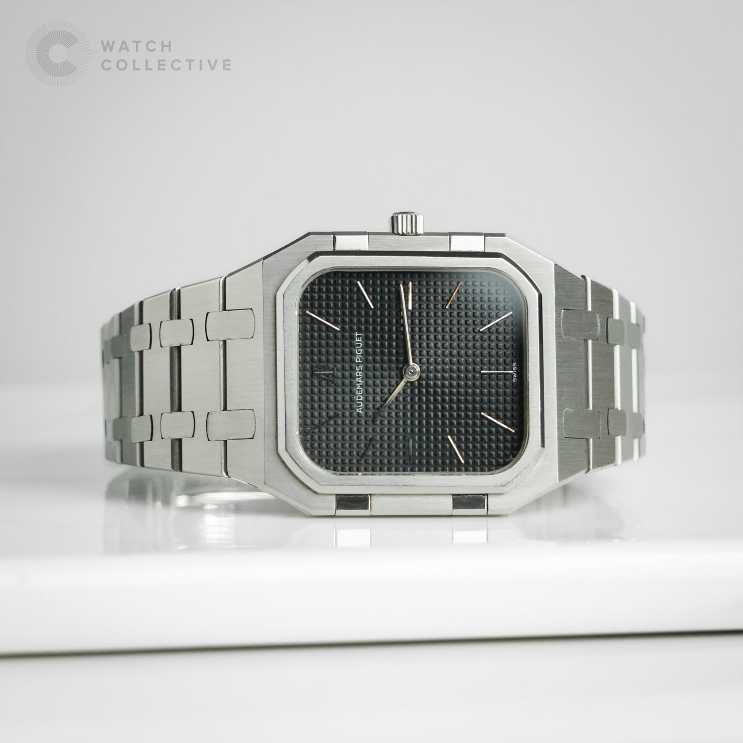 Audemars Piguet Royal Oak Jumbo Quartz 32mm 6005ST