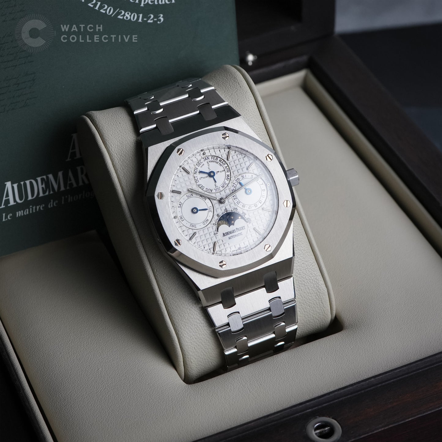 Audemars Piguet Royal Oak Perpetual Calendar Moonphase White 25820ST | Complete Set