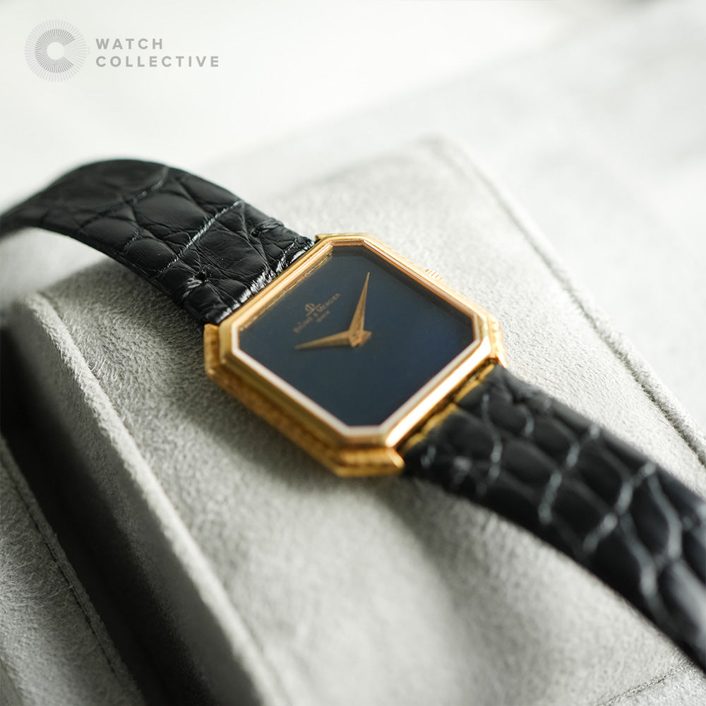 Baume et Mercier Vintage Watch in Yellow Gold with Blue Dial