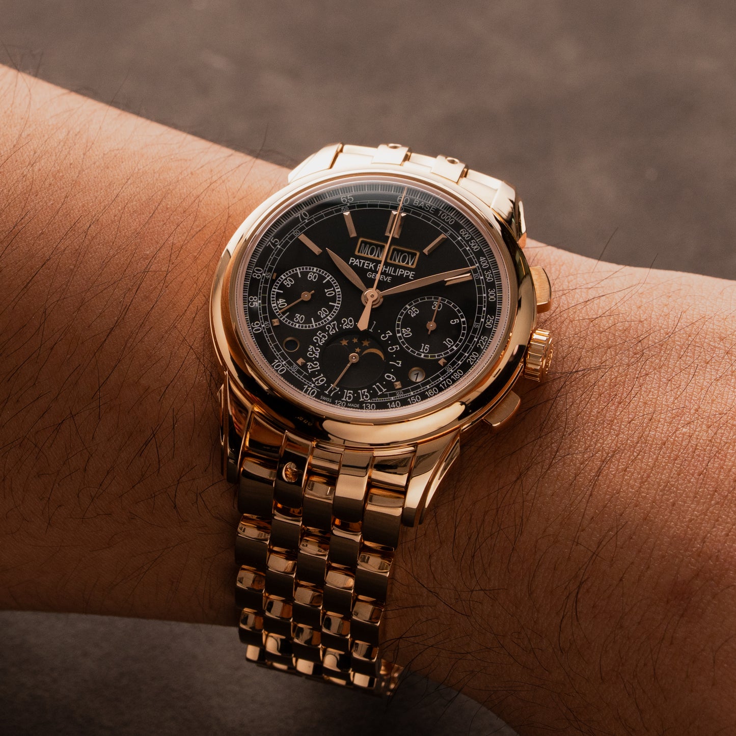 Patek Philippe Perpetual Calendar Chronograph Grand Complications 18k Rose Gold 41mm automatic 5270/1R-001