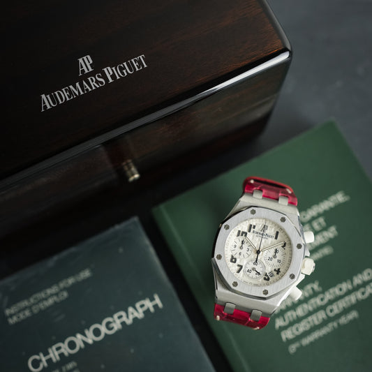 Audemars Piguet Ladies Royal Oak Offshore White Dial Automatic 37mm 26283ST Complete Set