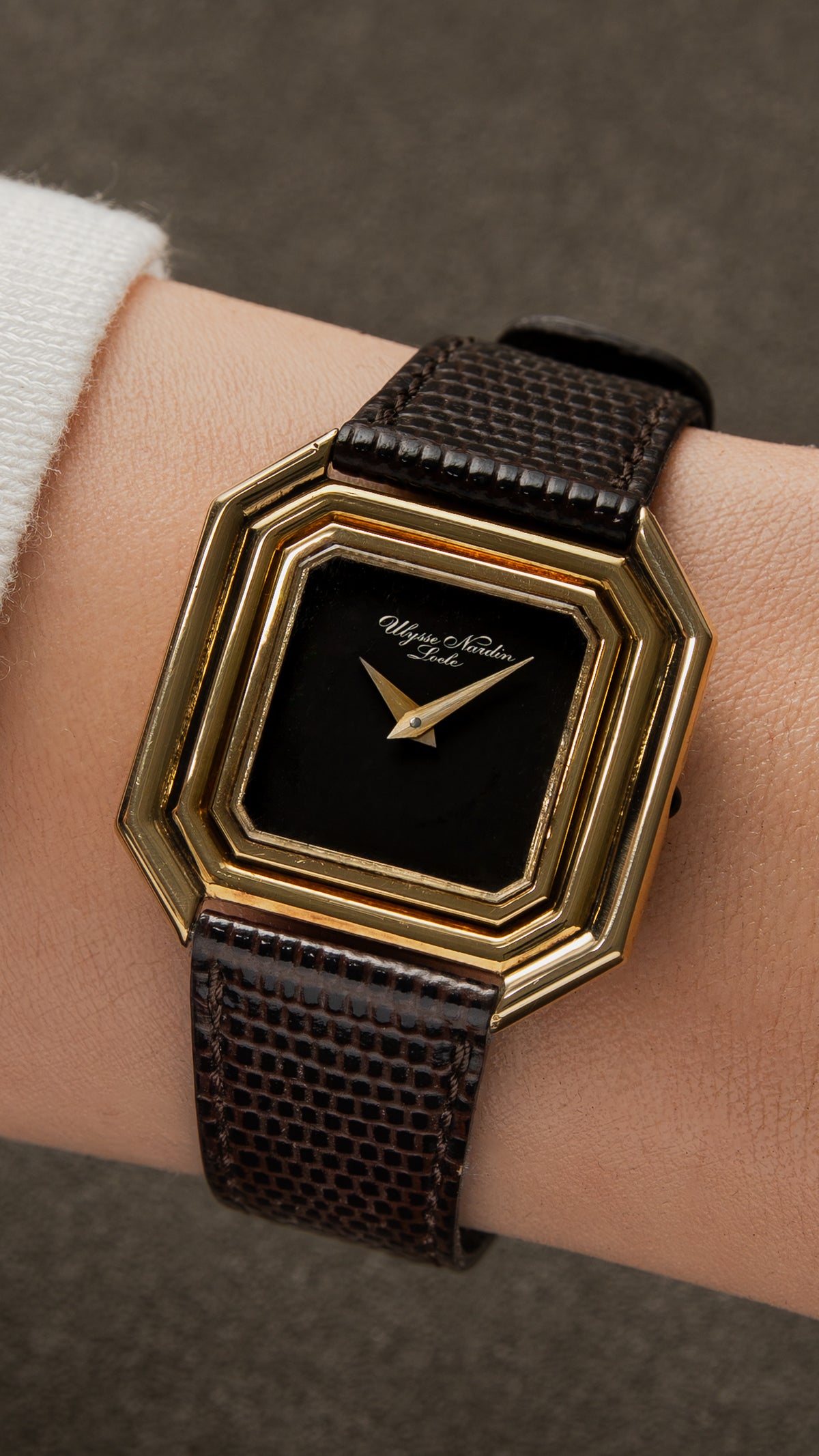 Ulysse Nardin 18k Yellow Gold Ceinture 30mm manual winding