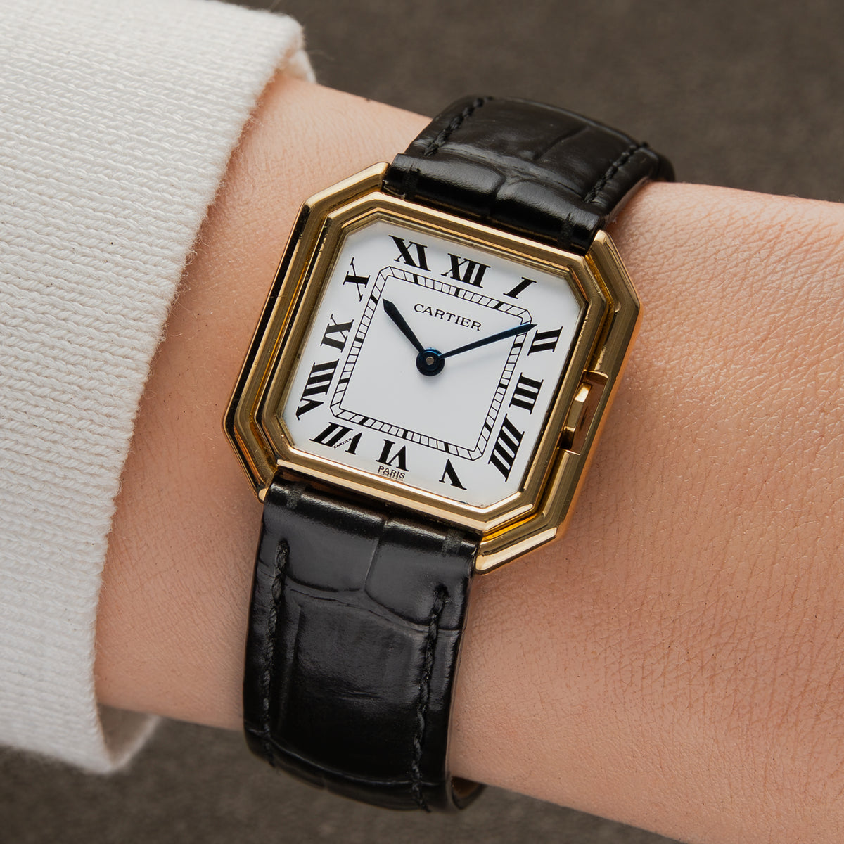 Cartier Ceinture 18k Yellow gold 27mm manual winding 78099