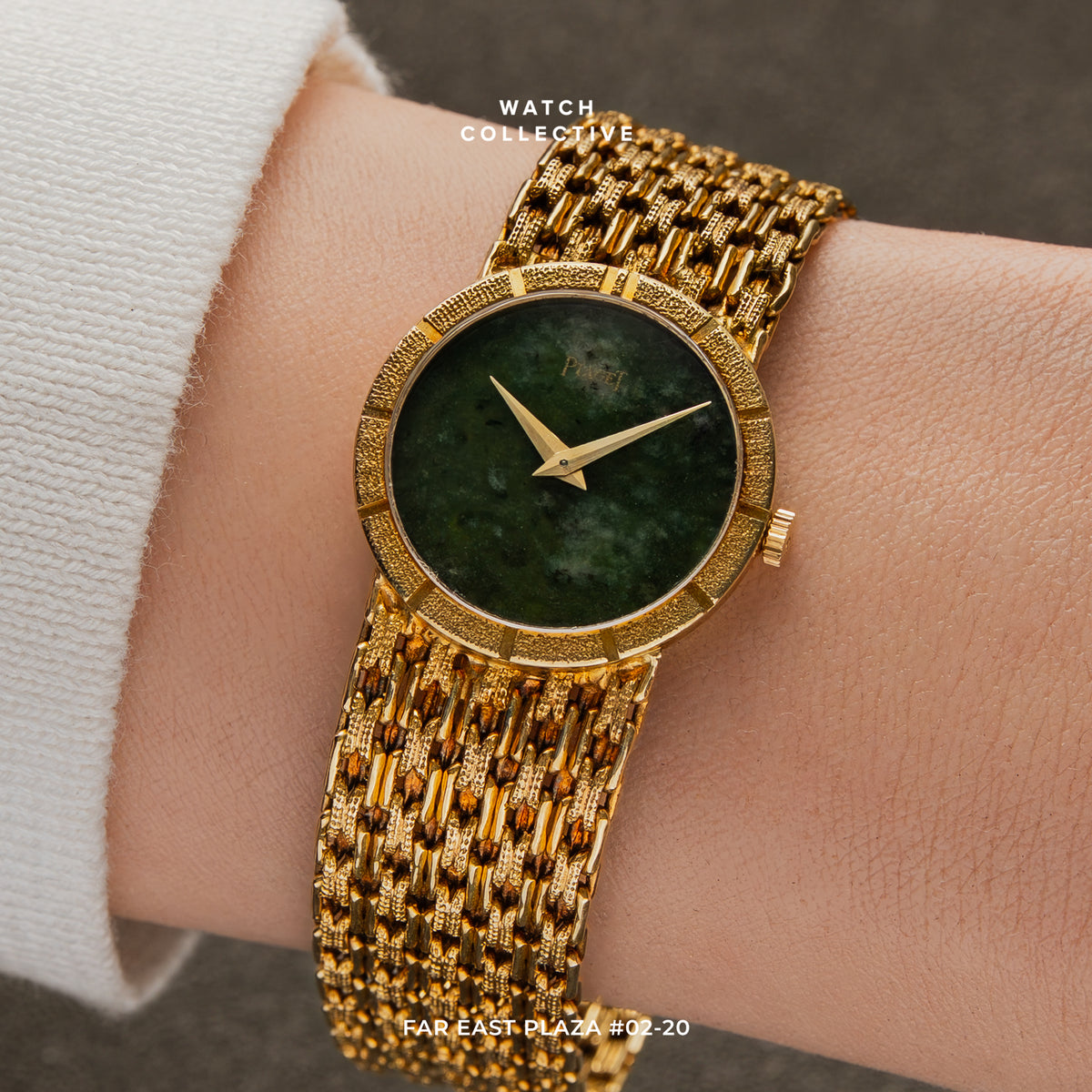 Piaget Rare Jade dial 18K Yellow Gold 24mm Manual Wind 9701N33