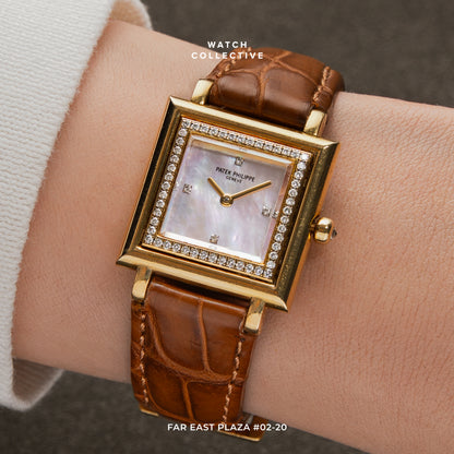 Patek Philippe Gondolo MOP 18K Yellow Gold 25mm Quartz 4866