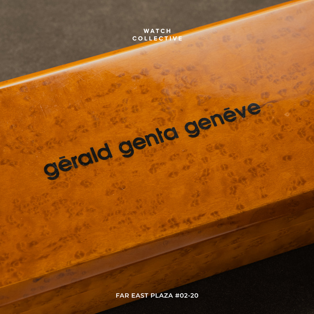 Gerald Genta Jumping Hour 18K Yellow gold 34mm automatic