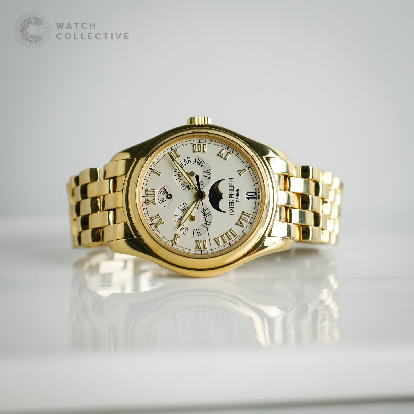 Annual Calendar 18k yellow gold 37mm automatic 5036/1J