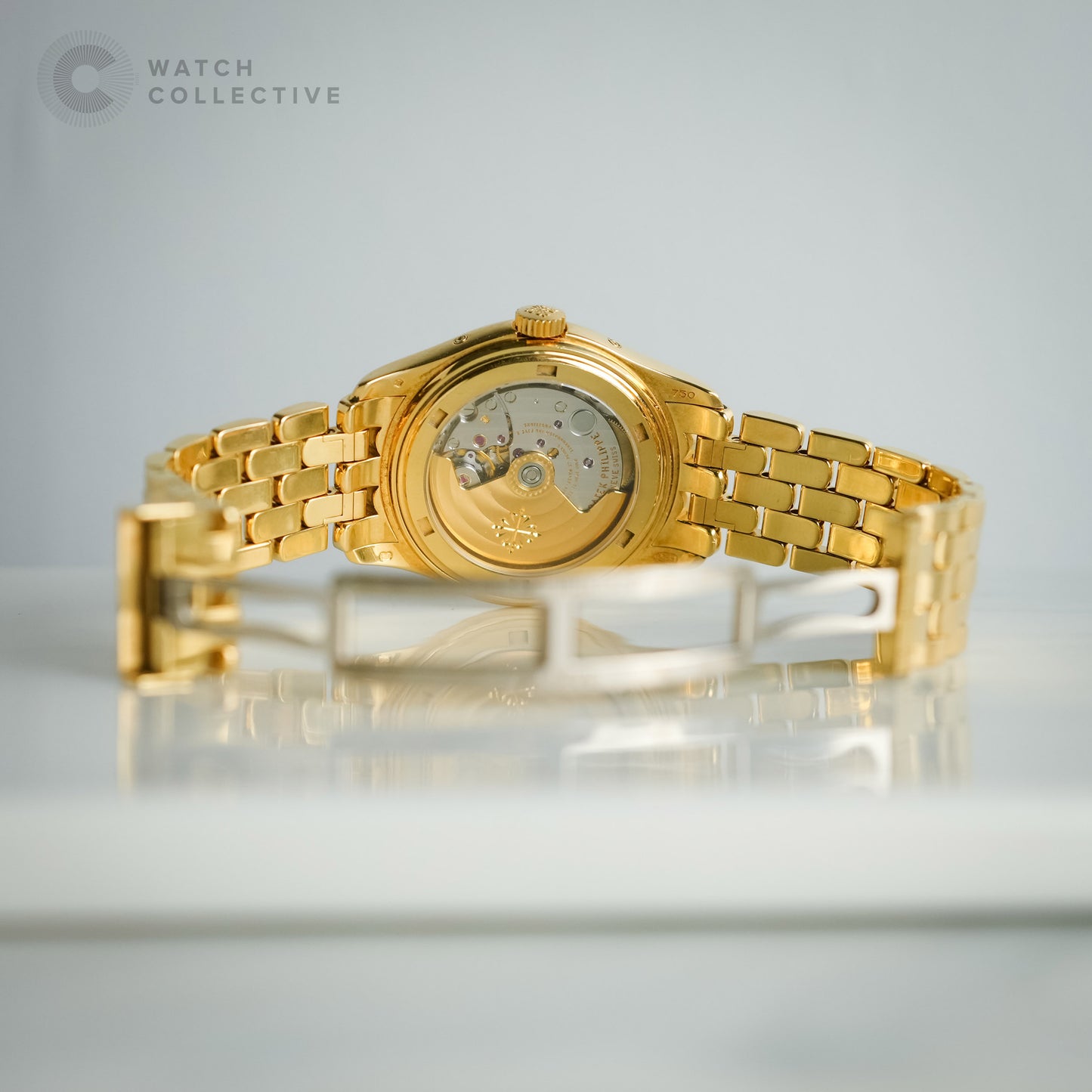 Annual Calendar 18k yellow gold 37mm automatic 5036/1J