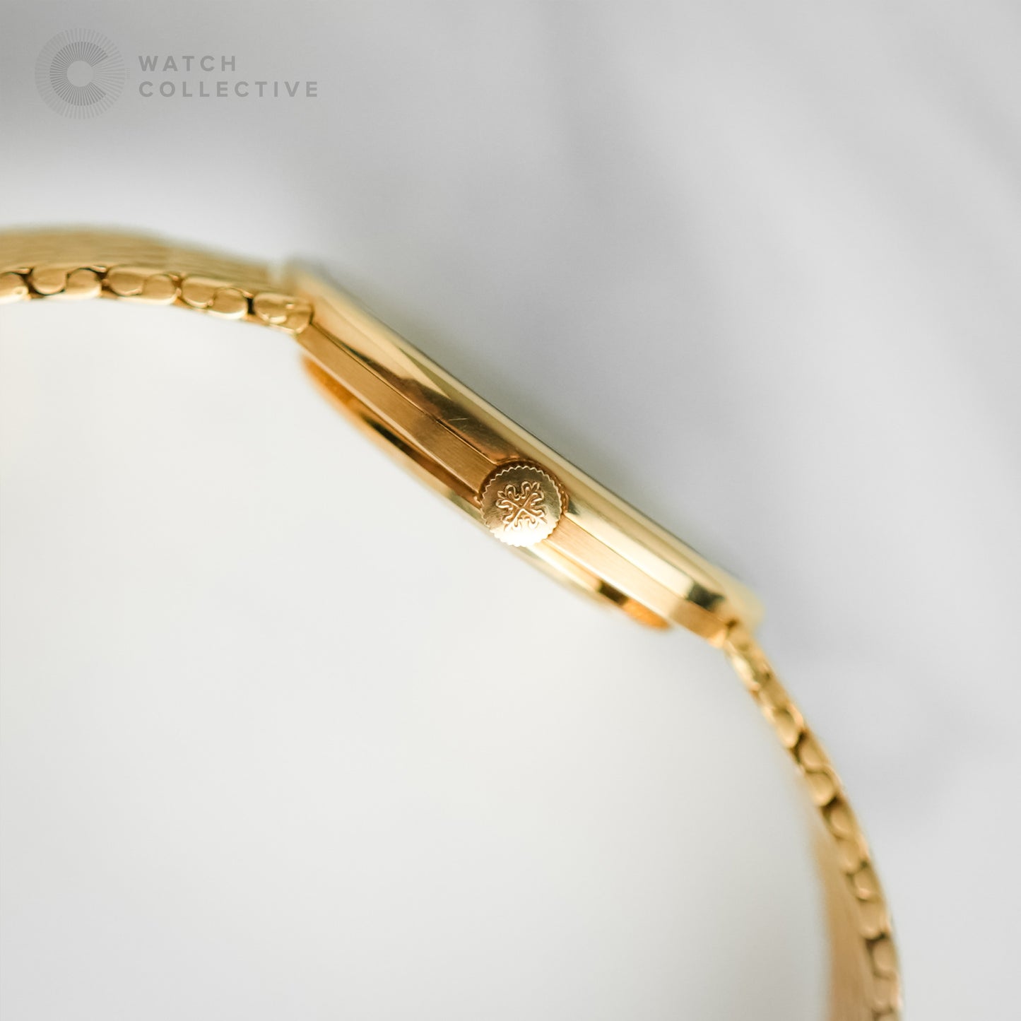 Patek Philippe Golden Ellipse Yellow Gold Champagne Dial 3848/008 | Complete Set, Dated 1990