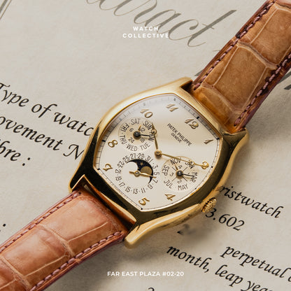Patek Philippe Perpetual Calendar Moonphase 18k Yellow Gold 35mm automatic