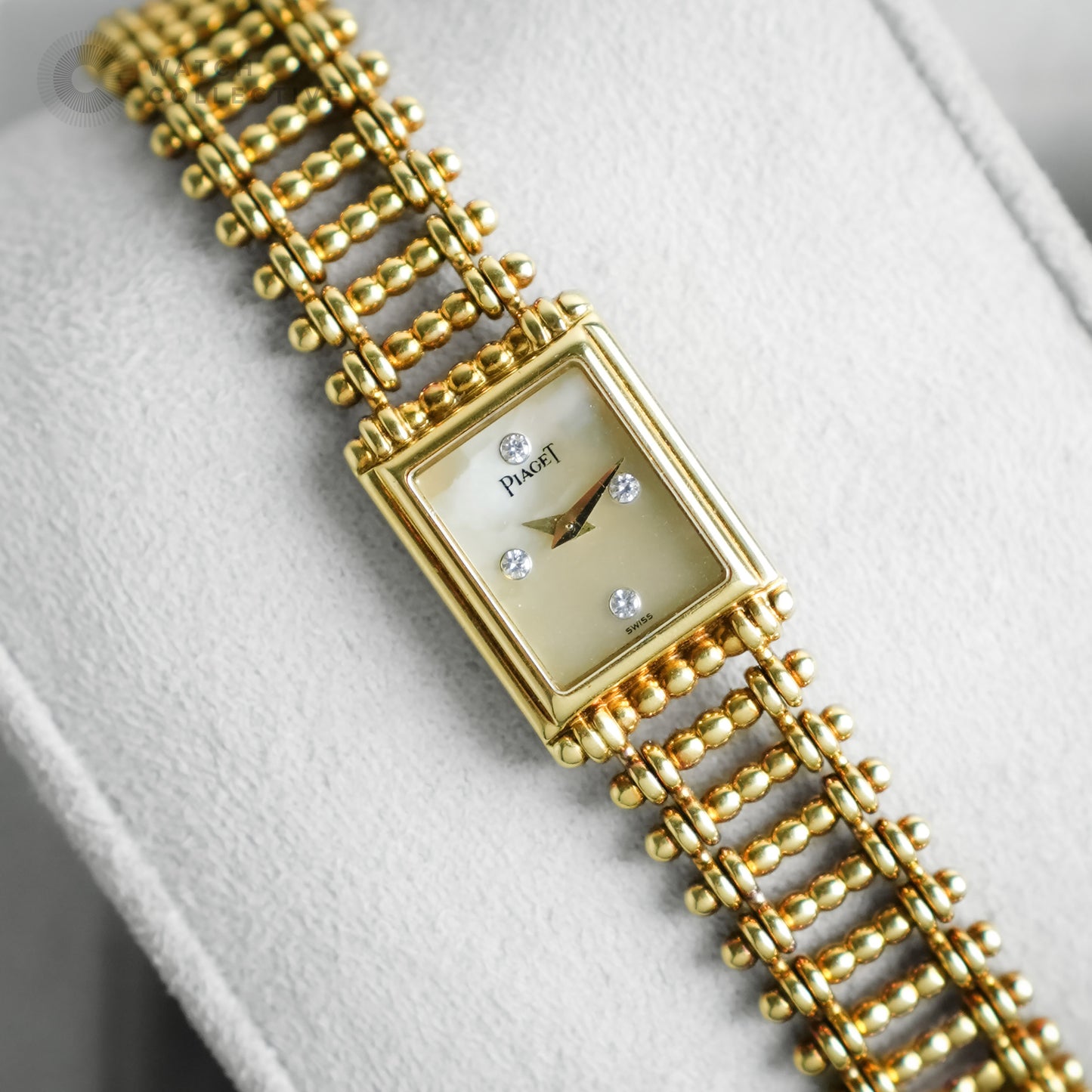 Piaget 18k Yellow Gold Pearl Dial quartz 13mm 15201