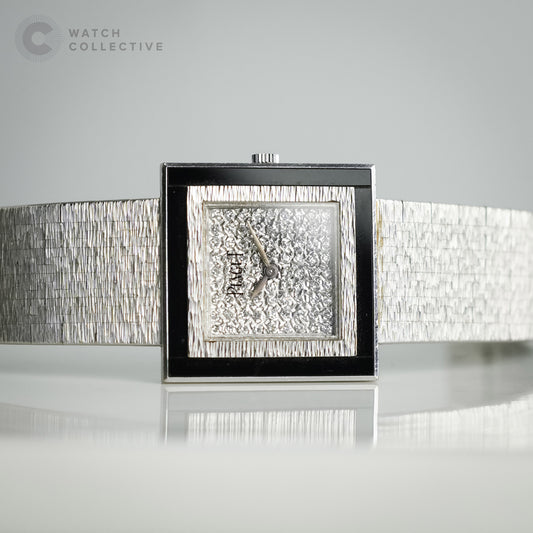 Piaget Vintage 18K white gold onyx bezel diamond pave dial 25mm Manual 9200 A 6