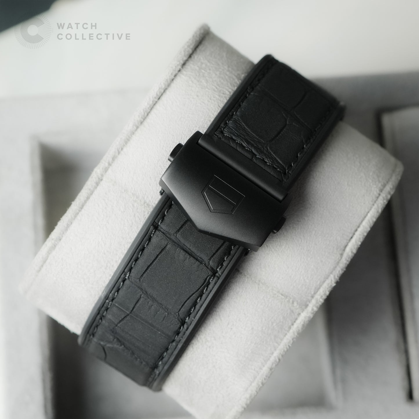Tag Heuer Tourbillon H-02 in 18kt Gold/Ceramic