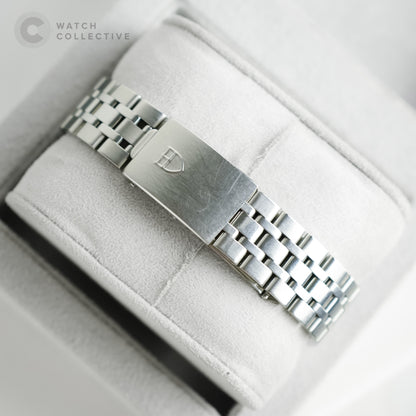 Jaeger-LeCoultre Polaris Date Limited edition Stainless steel alarm wristwatch with date and bracelet 842.8.96