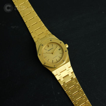 Audemars Piguet Royal Oak Ladies 18k Yellow gold 30mm automatic 14470BA