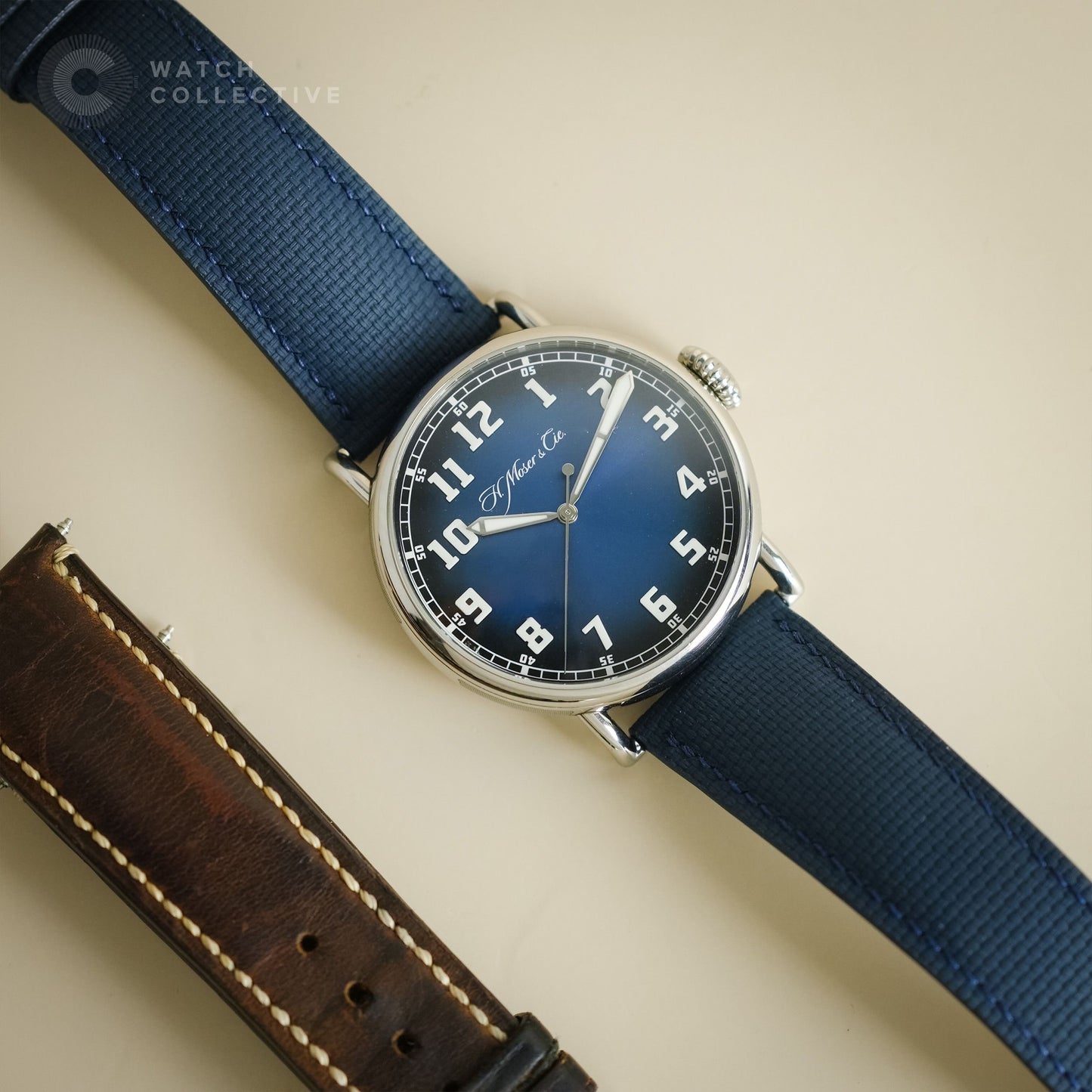 H. Moser & Cie Centre Seconds Blue Dial stainless steel 42mm 8200-1201