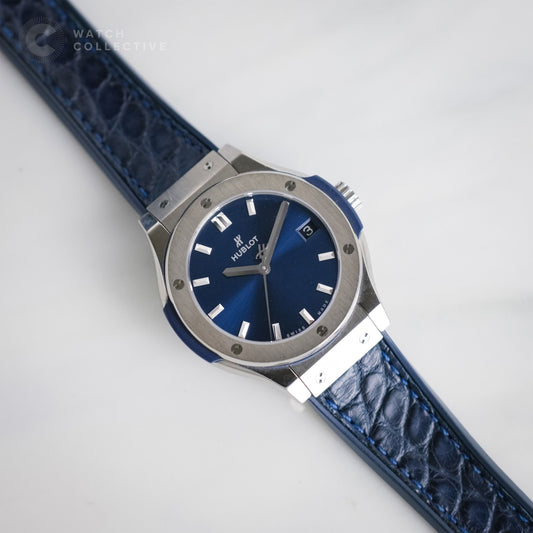 Hublot Classic Fusion Blue Dial Quartz 33mm 581.NX.7170.LR