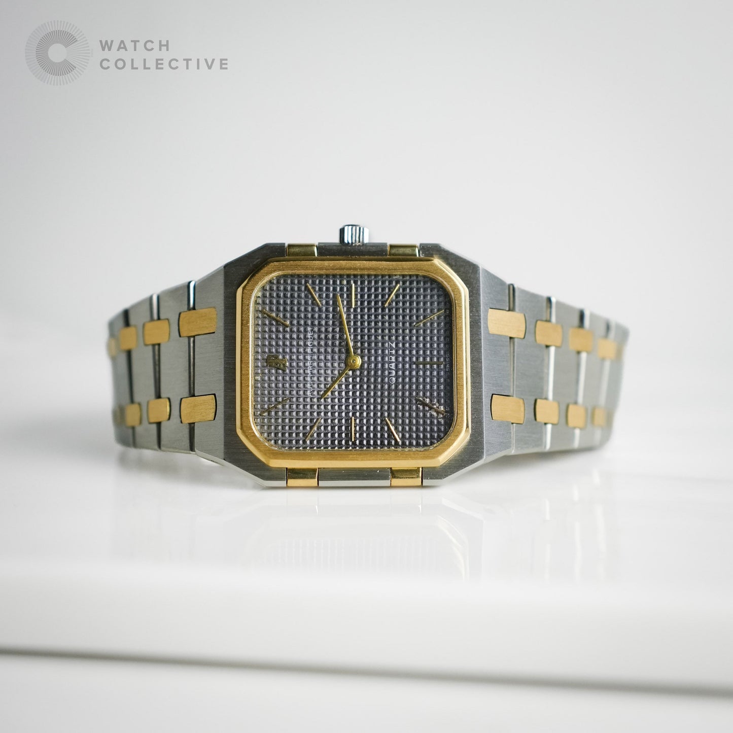 Audemars Piguet Royal Oak Jumbo Gold/Steel 32x41mm quartz 6005SA