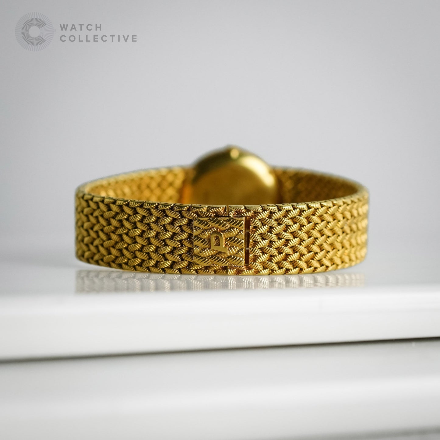 Piaget Coral Dial 18k Yellow Gold integrated bracelet 24mm Manual 9040 D 3