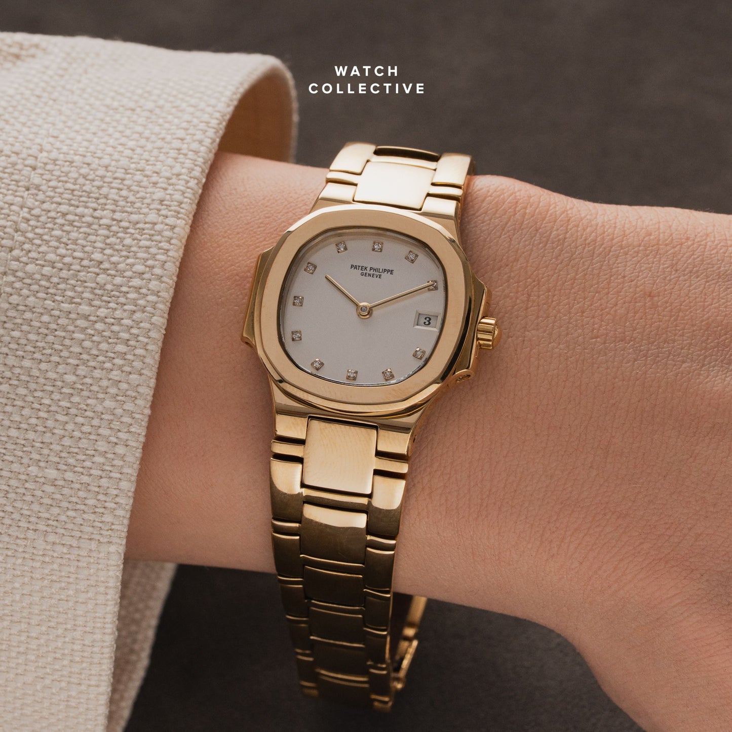 Patek Philippe Lady Nautilus Diamond Dial 18k Yellow Gold 27mm Quartz 4700