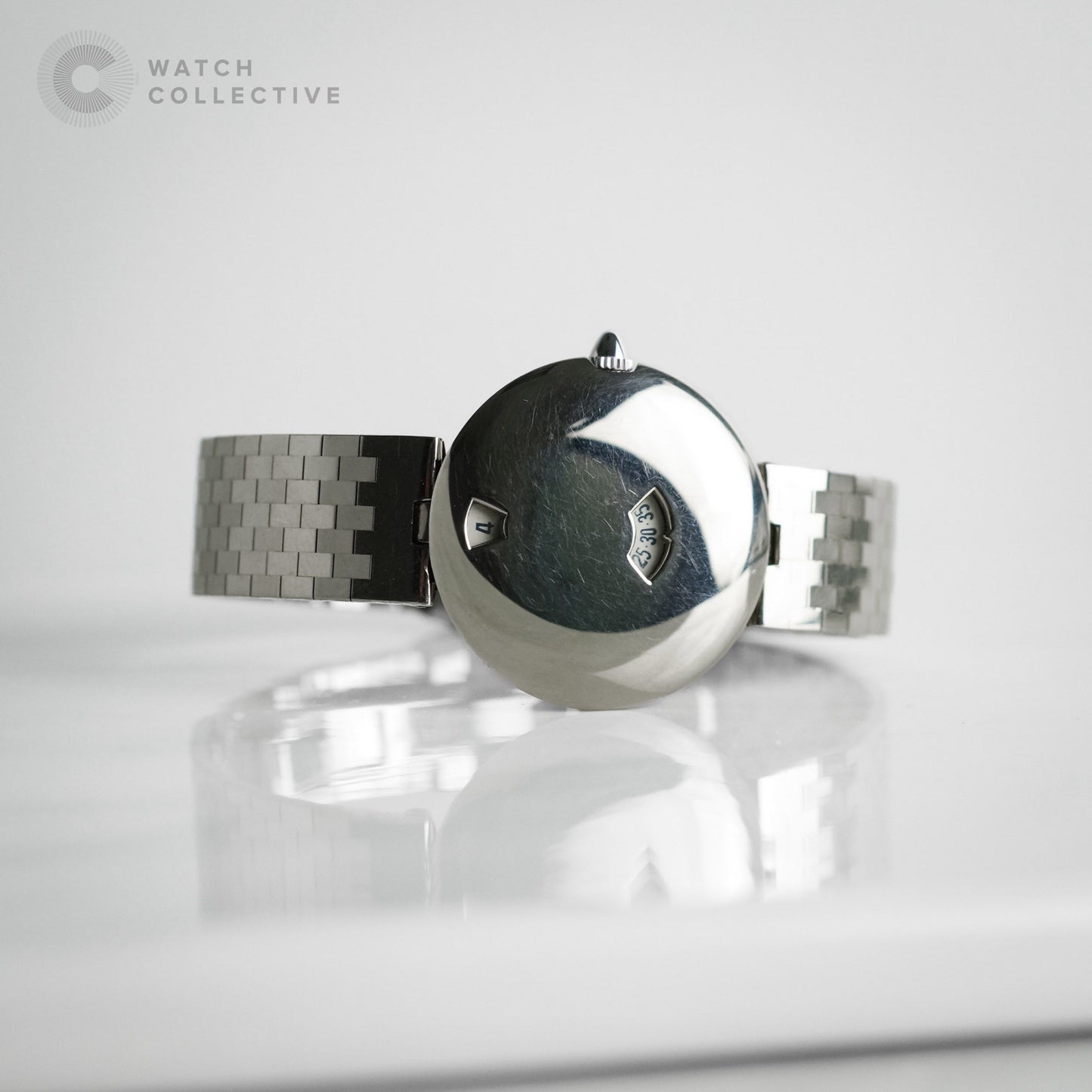 Chaumet 11A Jump Hour in 18k White Gold