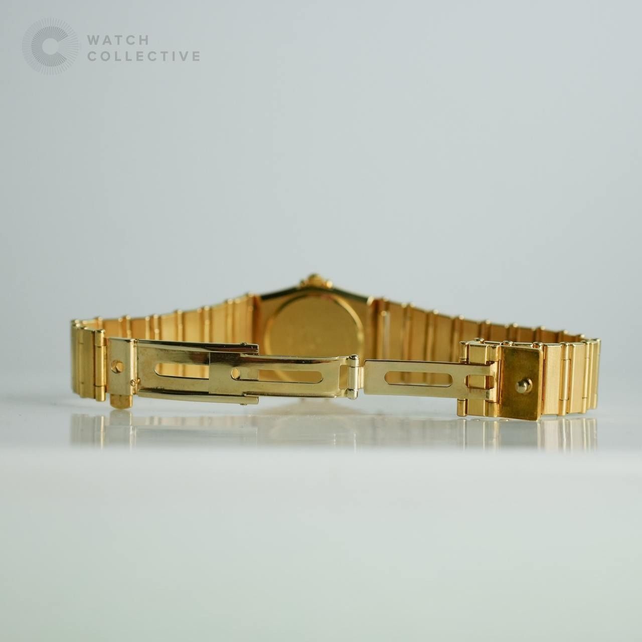 Omega Constellation 18k Solid gold MOP diamond bezel ladies 22mm quartz 8951081.1