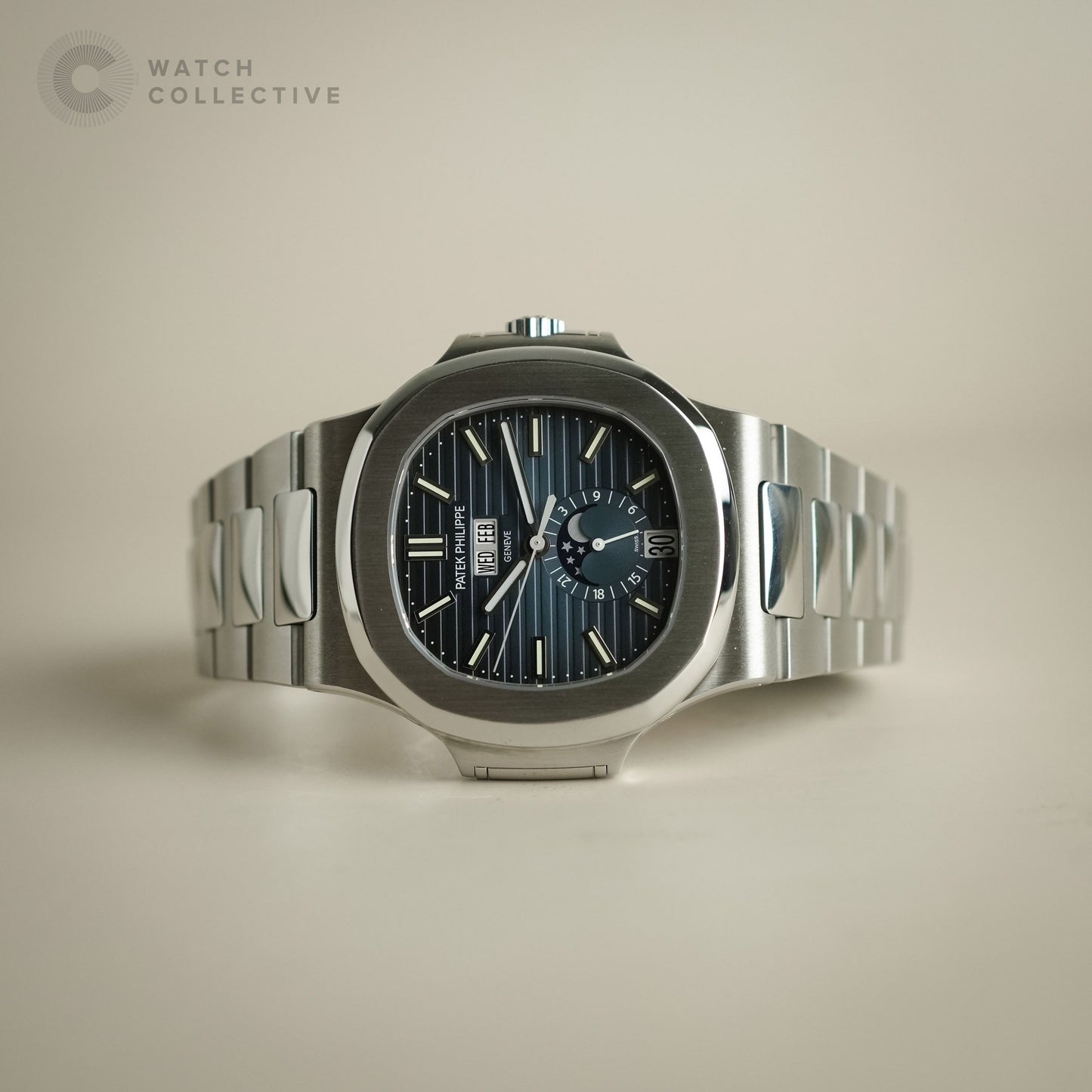 Patek Philippe Nautilus stainless steel 40mm automatic 5726/1A-014