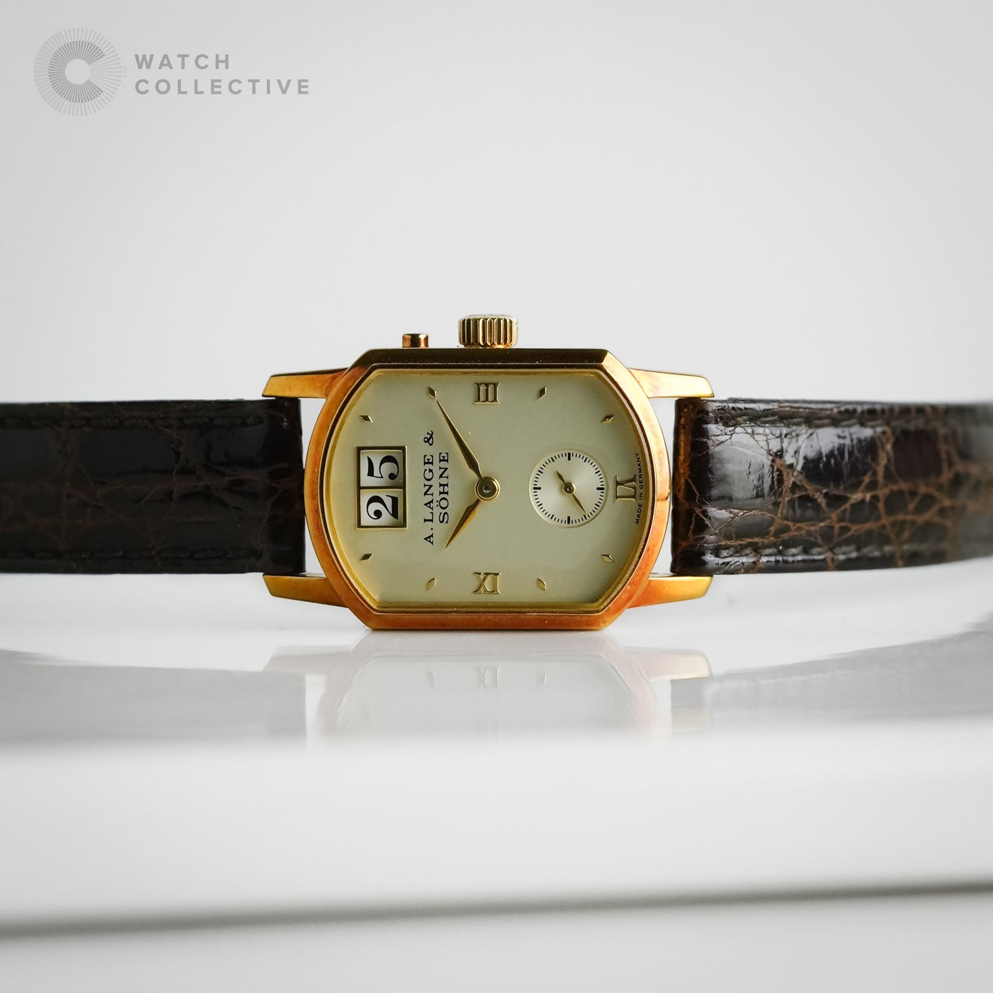A. Lange & Sohne Arkade 18k Yellow gold 22mm manual 153.022