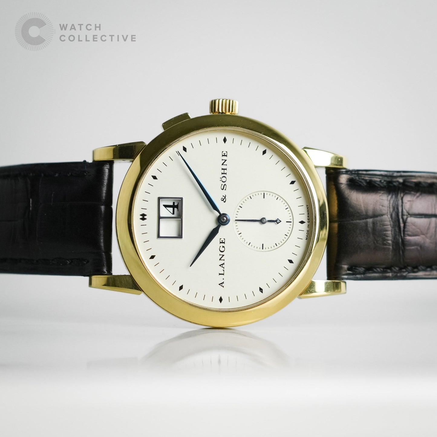 A. Lange & Söhne Saxonia 18k Yellow gold 34mm manual winding 105.022