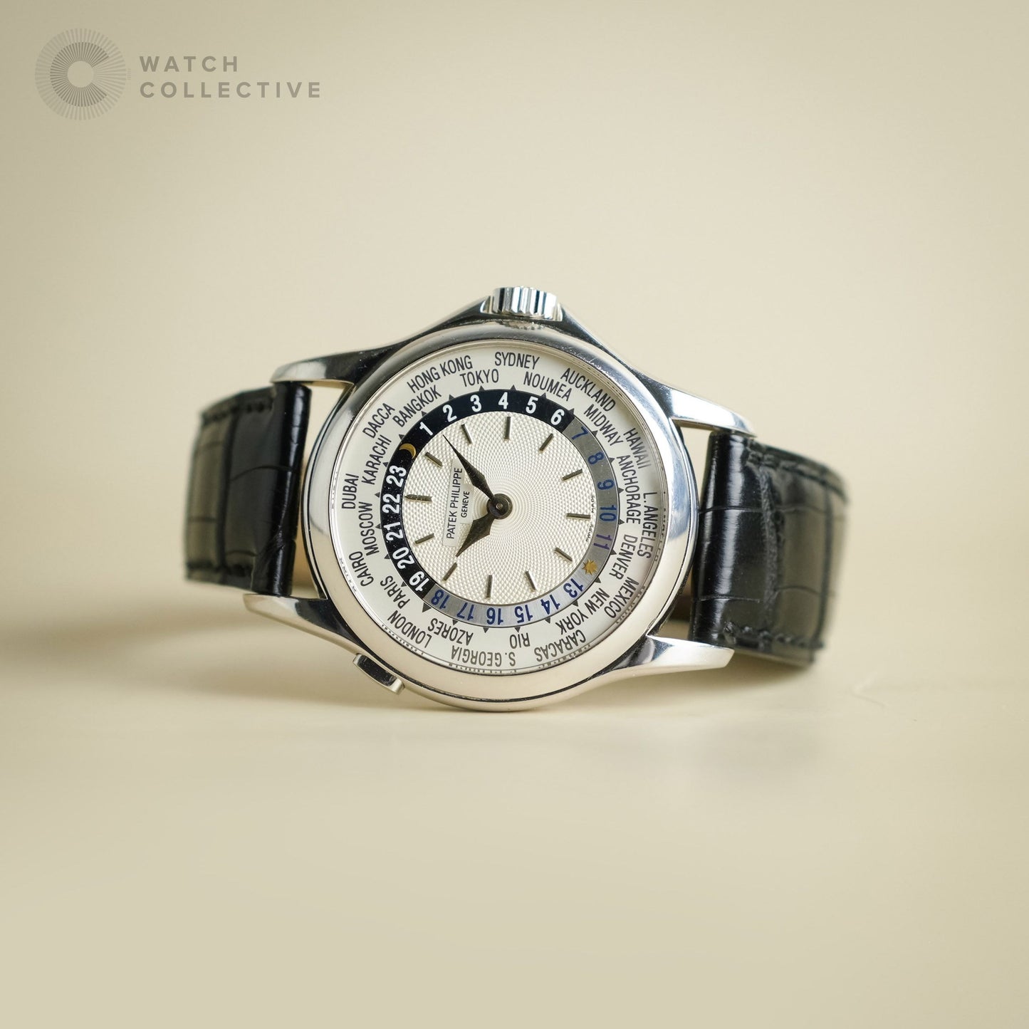 Patek Philippe World Time 18k White gold 37mm automatic 5110G-001