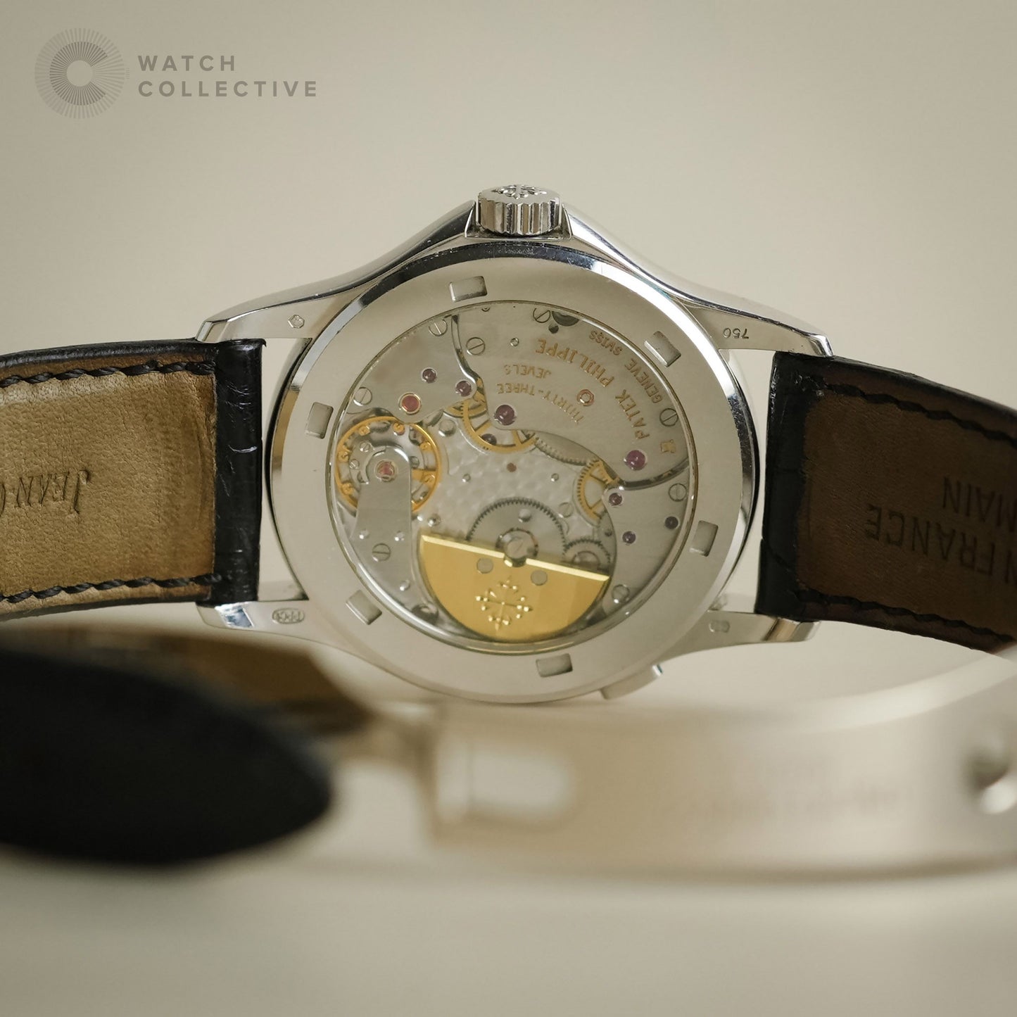 Patek Philippe World Time 18k White gold 37mm automatic 5110G-001